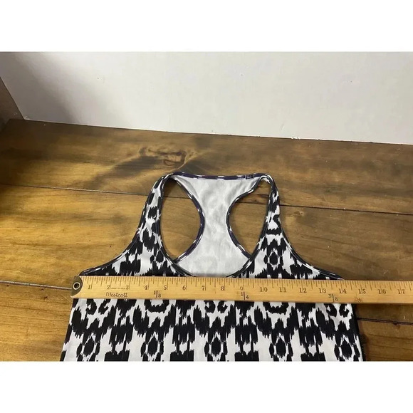Lululemon Ikat Cool Racerback Tank Black Purple Women's Size 6 Logo Print - Picture 5 of 8